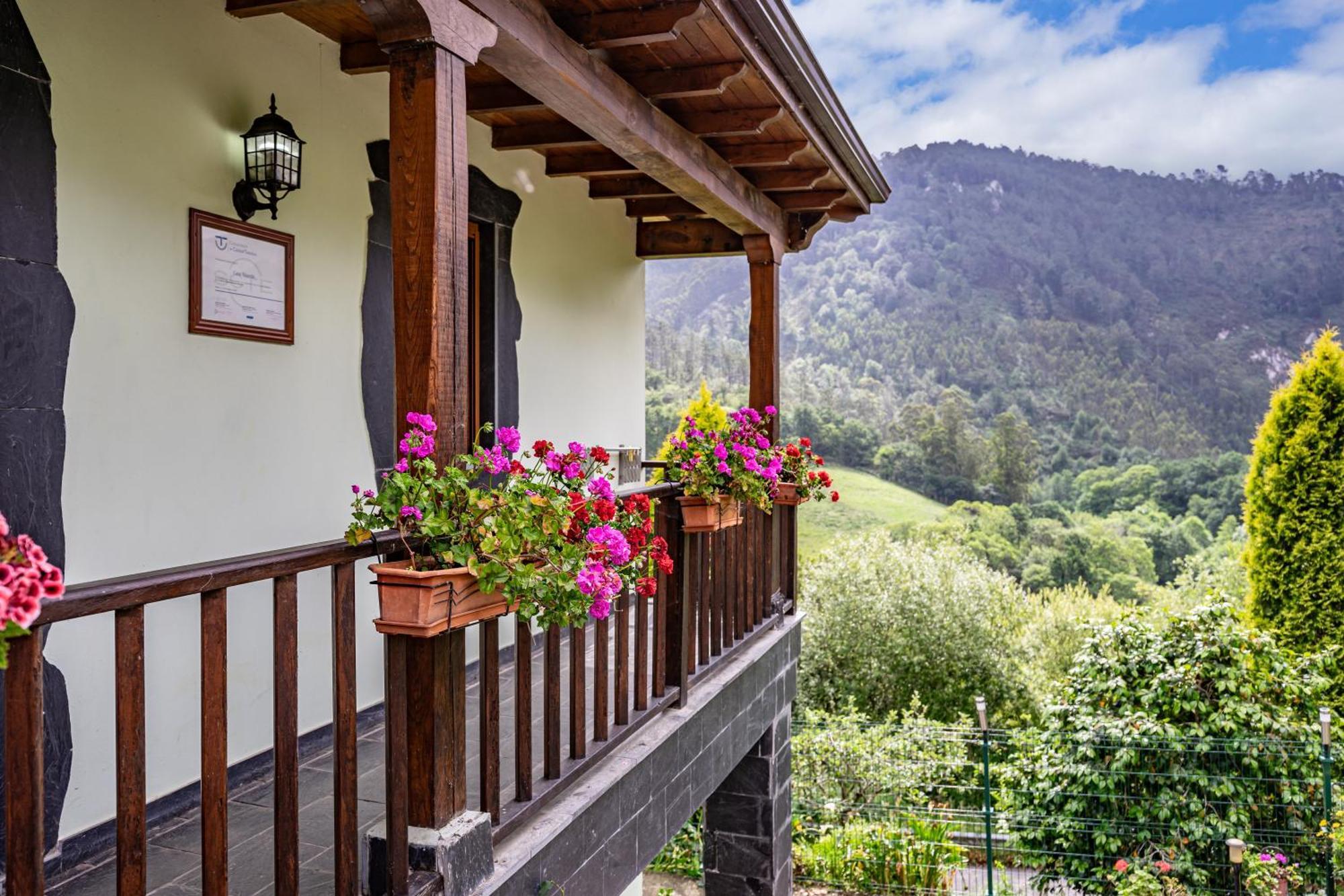Вилла Maseda 1 Villayon Экстерьер фото