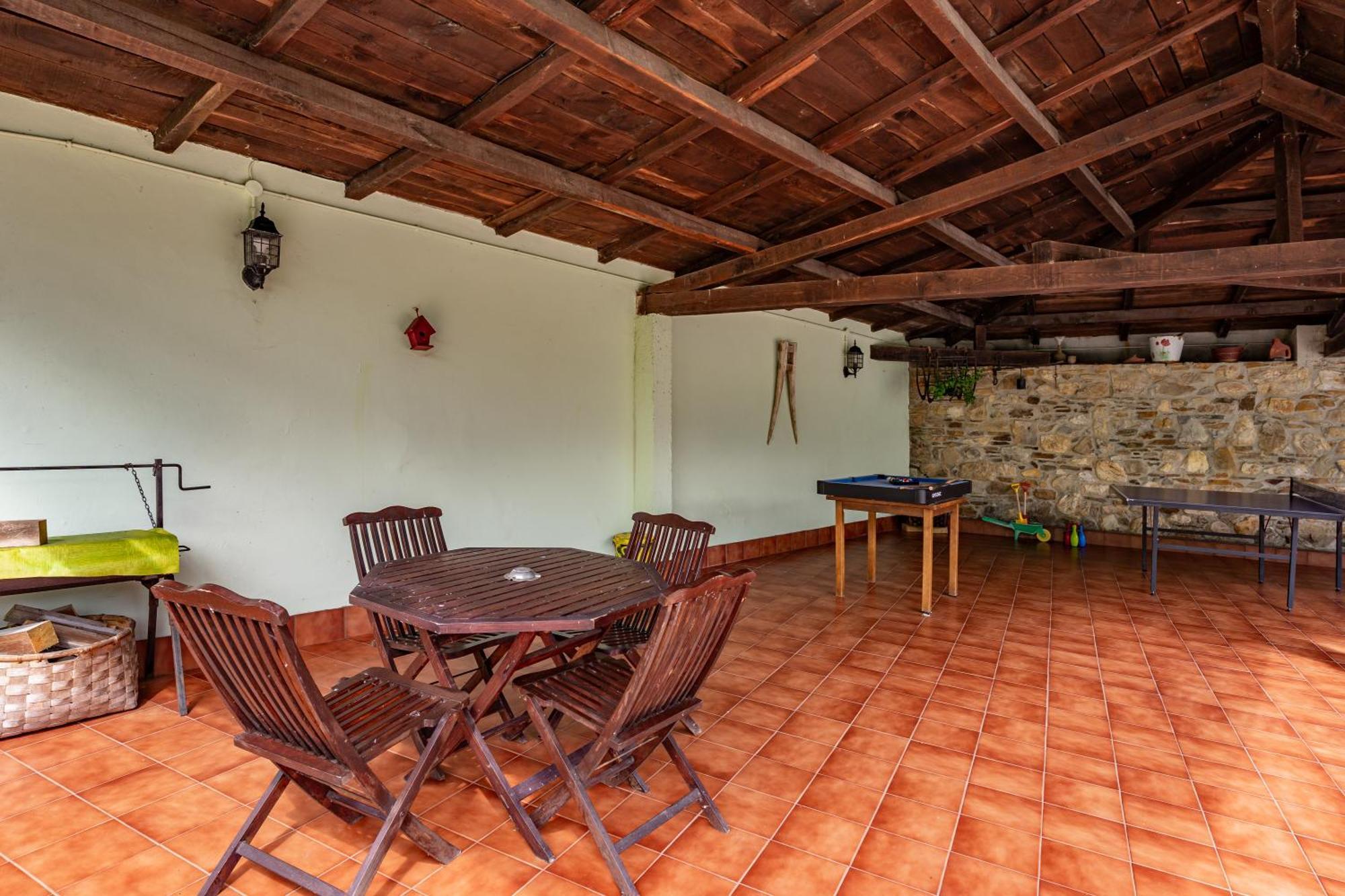 Вилла Maseda 1 Villayon Экстерьер фото